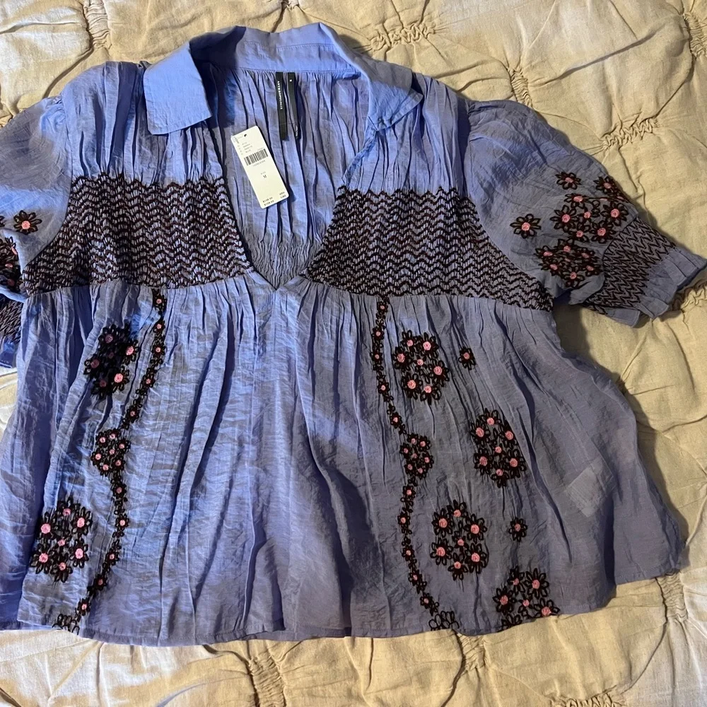 Anthropologie Embroidered Blouse NWT medium - Picture 1 of 2